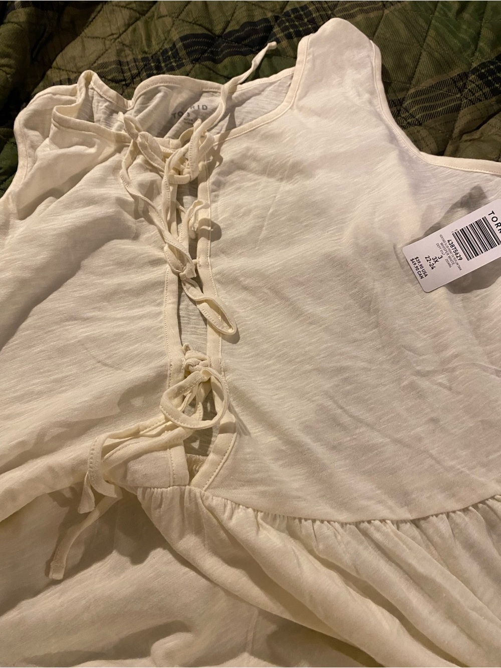 Women’s Lace-Up Cream Tank Top Lane Bryant size 22-24